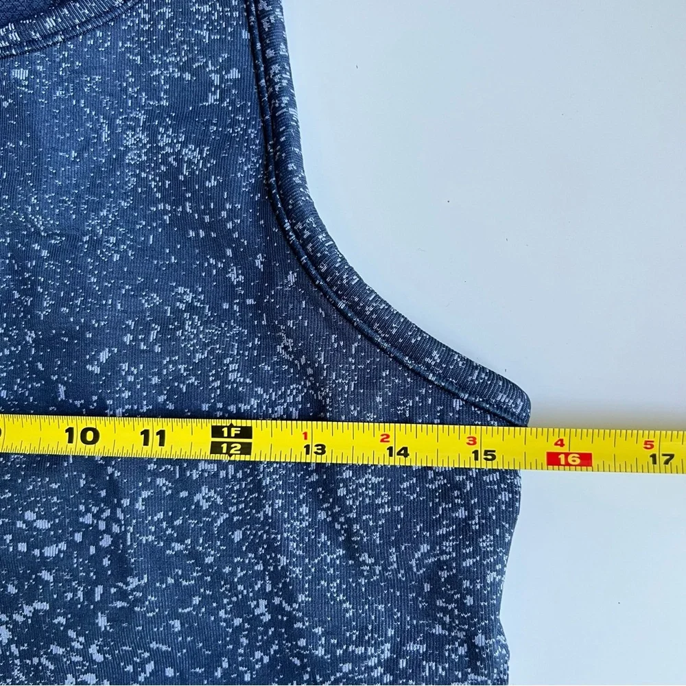 Lululemon Ebb Speckled Cropped Racerback Tank/Sports Bra - Picture 3 of 8